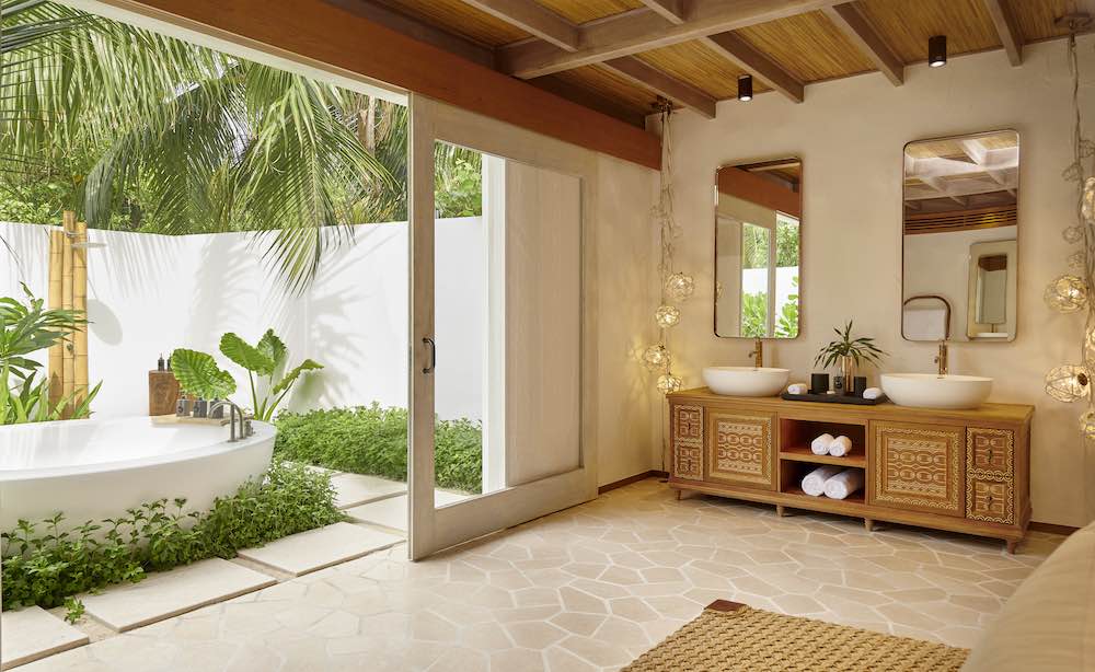 Sunset Deluxe Beach Villa with Pool photo 9